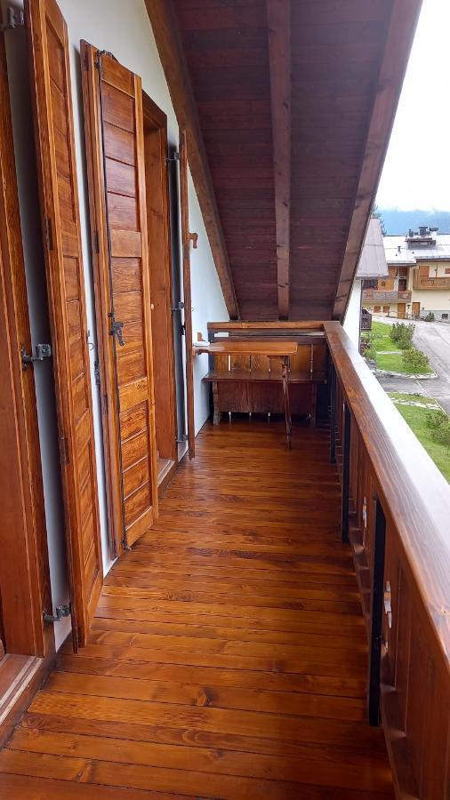 شقة Deliziosa Mansarda Con Vista Dolomiti سان فيتو دي كادوري المظهر الخارجي الصورة